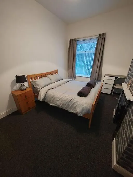 Church View House,2Bed,Brighouse Central Location Brighouse